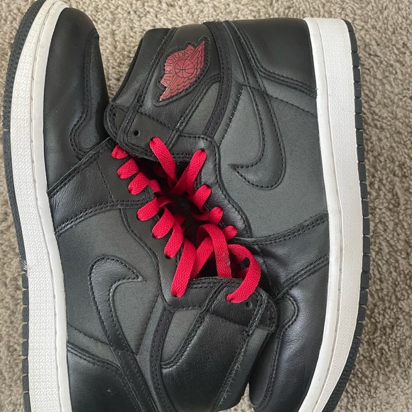 Mens Jordan retro mid 1’s size 8 - Picture 3 of 4